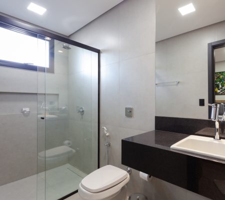 CASA-EM-PORTO-RICO-RESORT-RESIDENCE-MONDONEX-Q33-L25-BANHEIRO